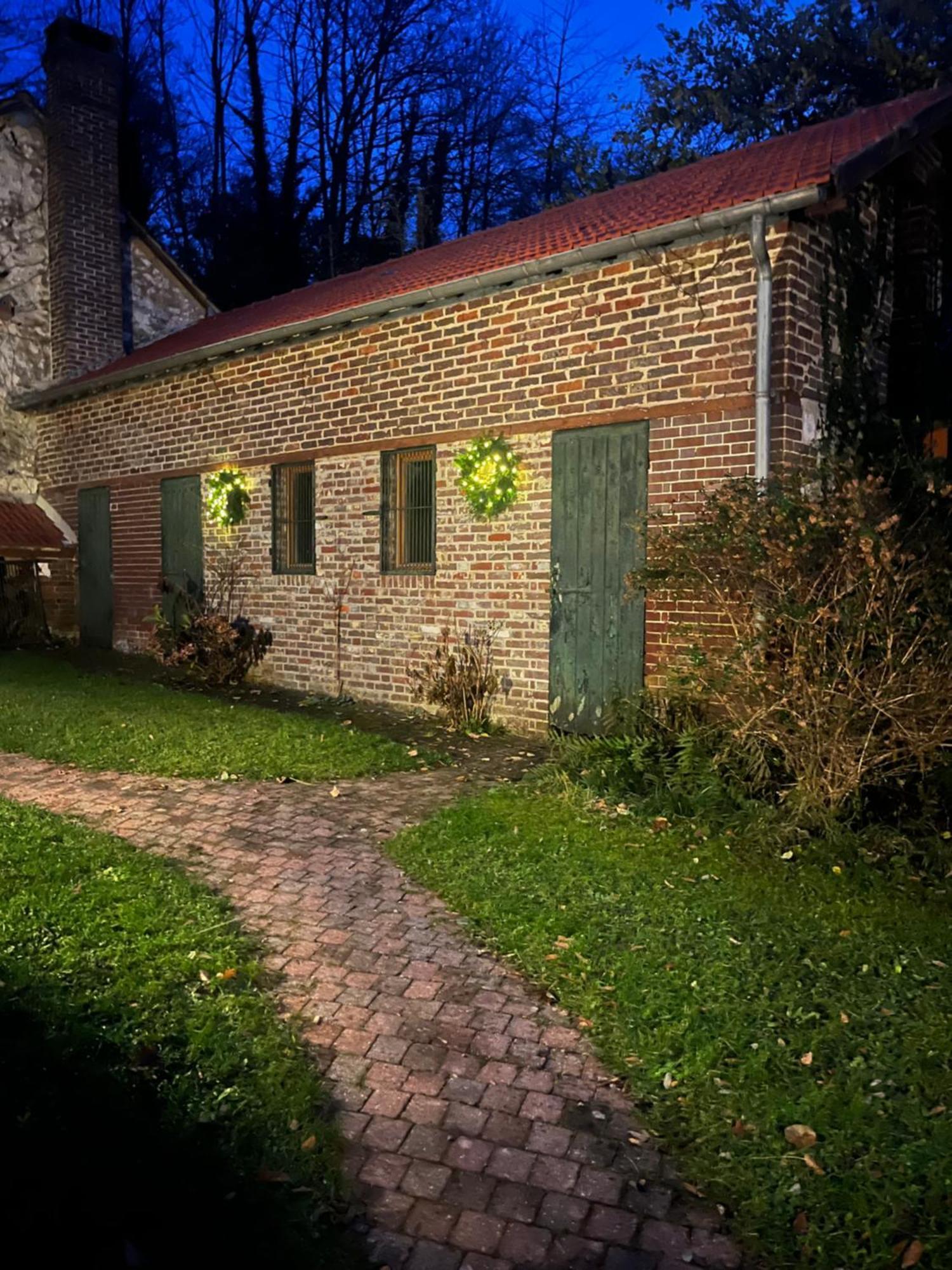 Le Clos Des Songes Blaru Dış mekan fotoğraf